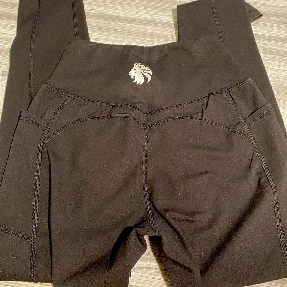 Style fitness• workout leggings - Picture 2 of 5